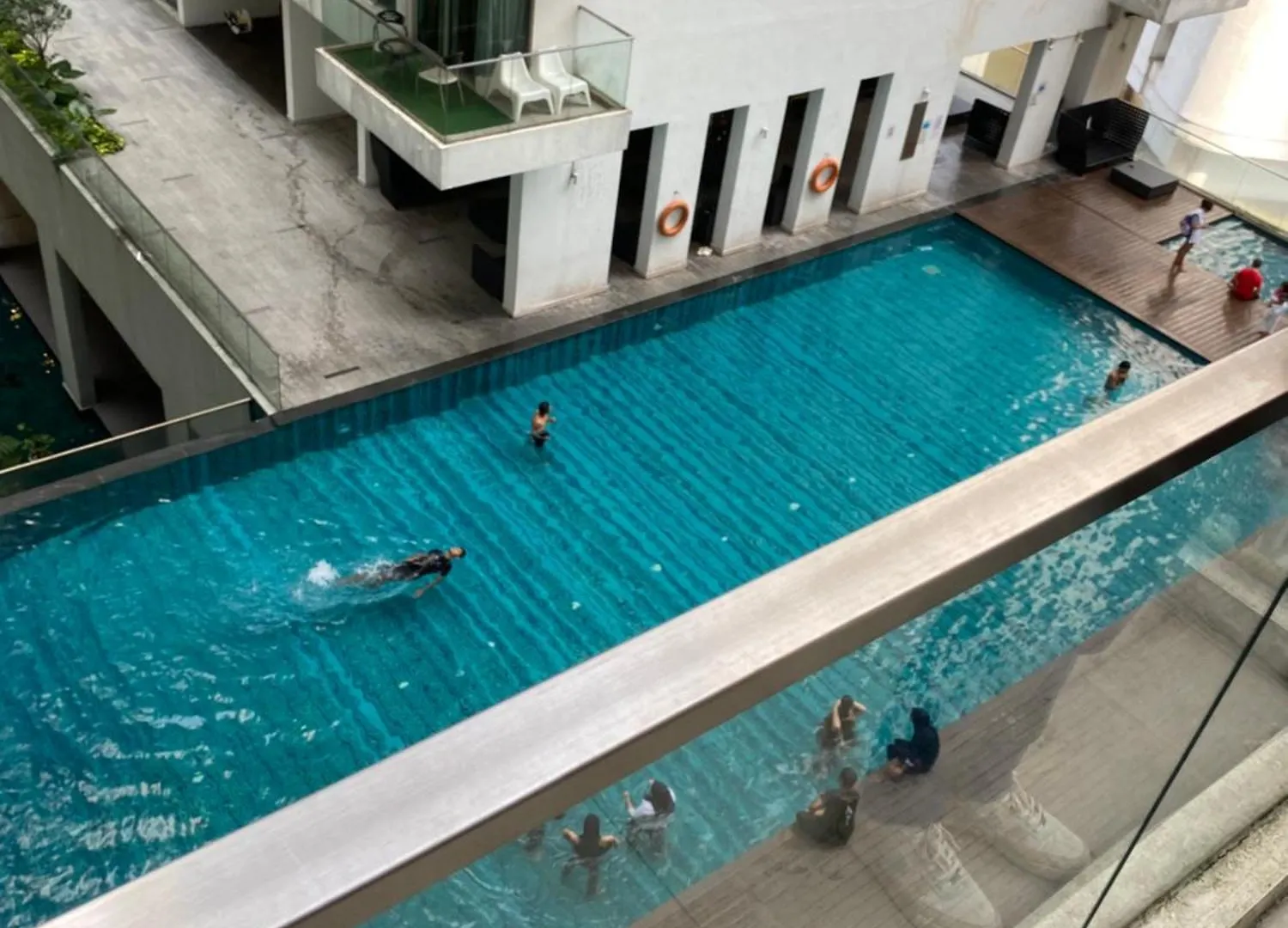 Regalia By Parcello Klcc Infinity Pool Apartment Kuala Lumpur