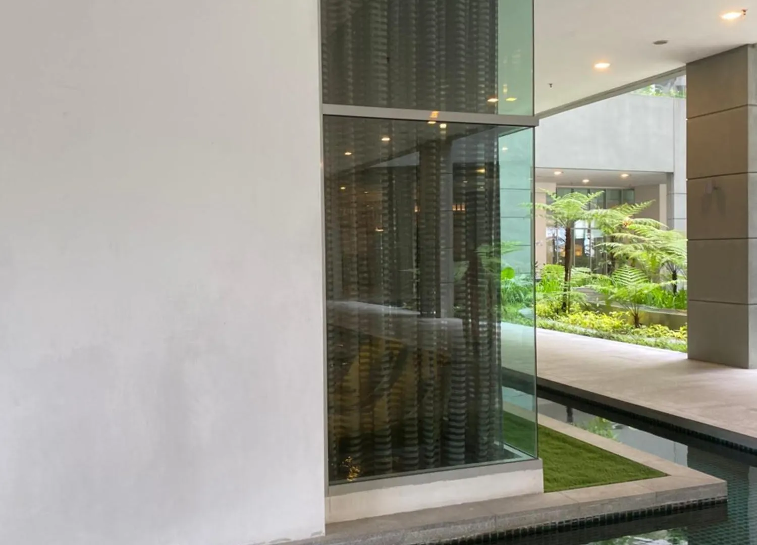 Regalia By Parcello Klcc Infinity Pool Apartment Kuala Lumpur 0*,